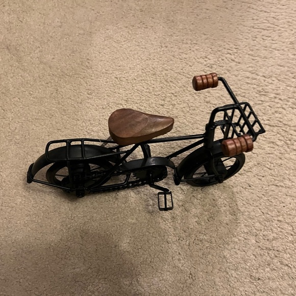 Decorative Bike - Picture 4 of 6